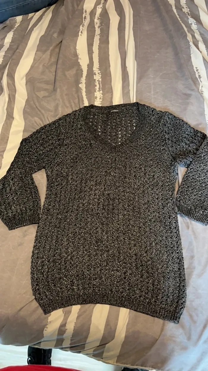 Pull col v