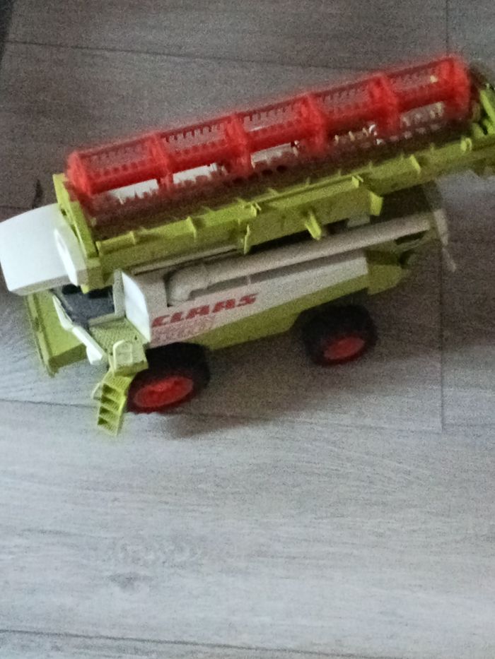 Vêtements jouets - photo numéro 2