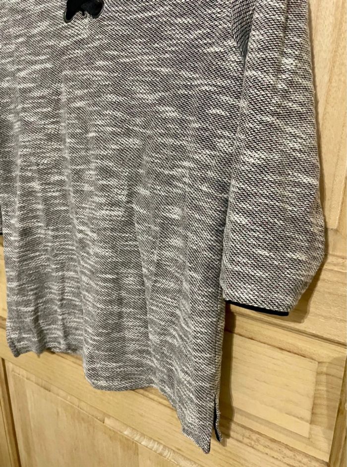 Petit pull gris lacet à l’arrière manches 3/4 taille S - photo numéro 15