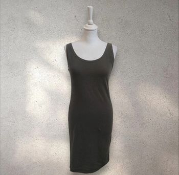 Robe sans manche kaki légère et confortable taille S