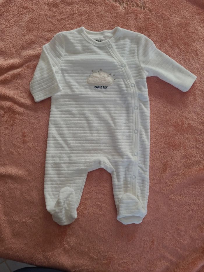 Pyjama bebe