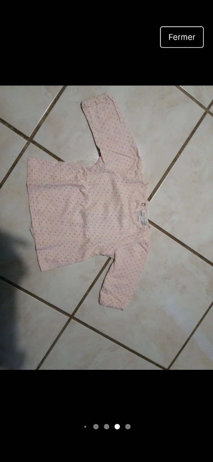 Lot hauts fille 6mois - photo numéro 3