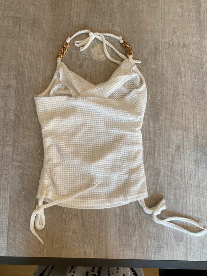 Débardeur blanc chic détail chaîne dorée – taille M femme - photo numéro 2