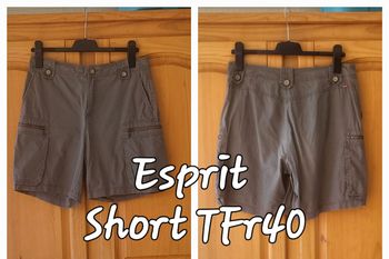 Esprit Short TFr40- Kaki-Modèle Cargo à 4 poches dont 2 Type Cargo & zippée en TBE
