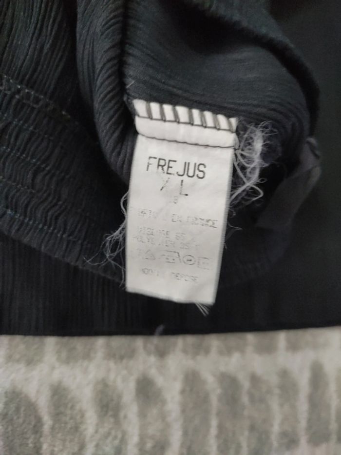 Jupe longue noir à boutons taille Xl 42 - photo numéro 3