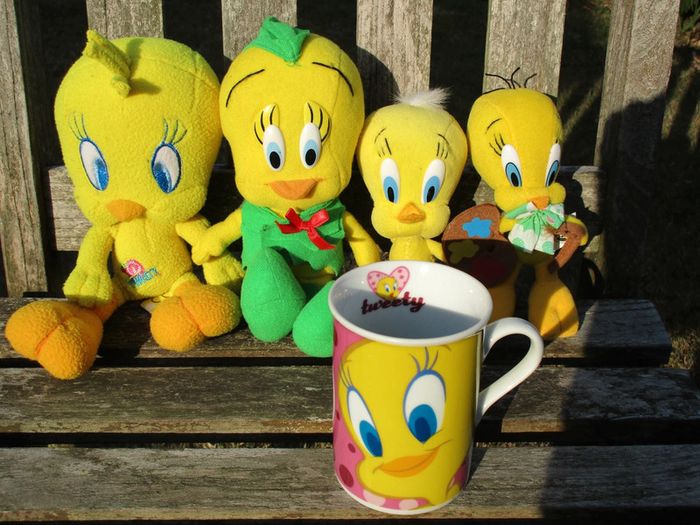 lot titi:mug neuf,peluches tb état,une de 1993 - photo numéro 2