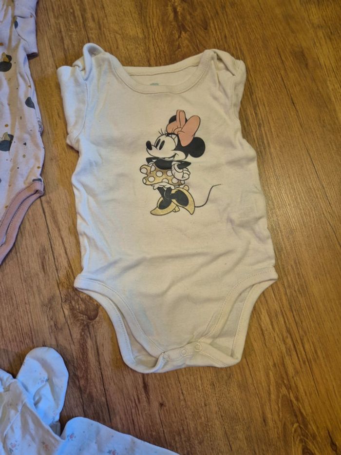 3 body + 1 pyjama fin - photo numéro 2