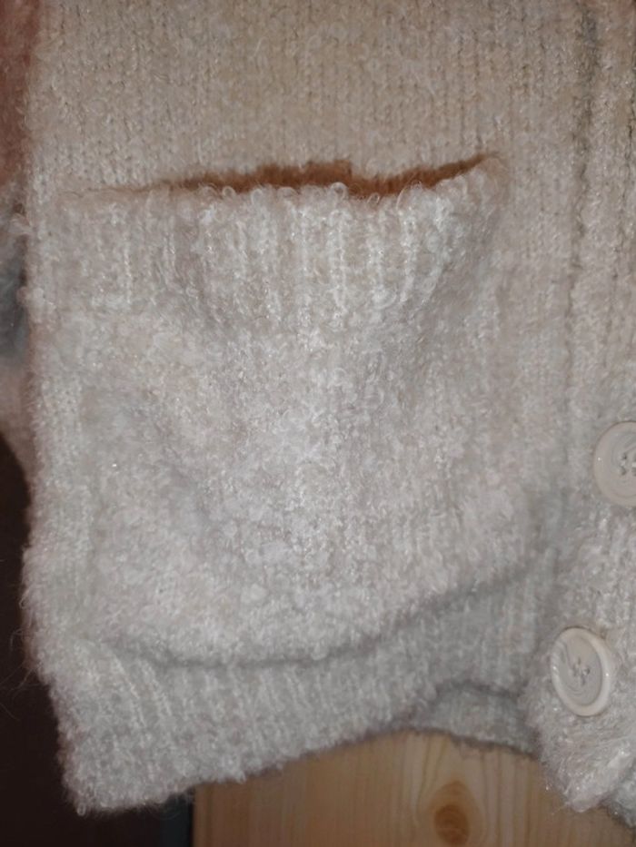 Cardigan/gilet/pull boutonné beige - photo numéro 10
