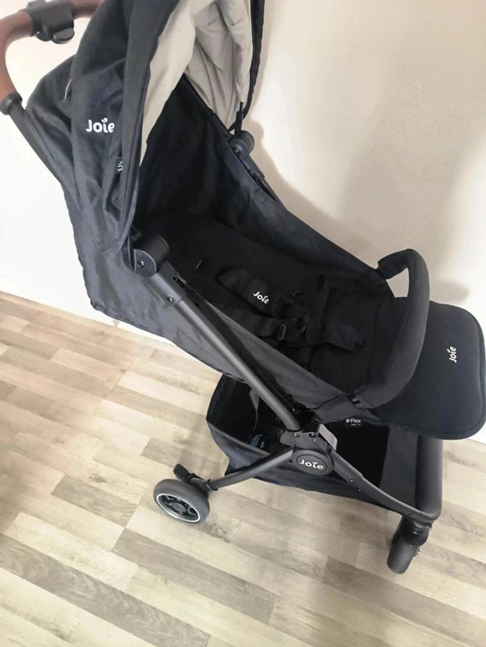 Poussette joie flex confort ride - photo numéro 11