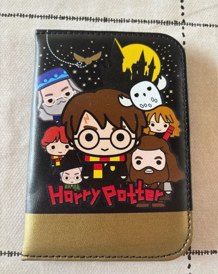 Porte passeport Harry Potter - photo numéro 2