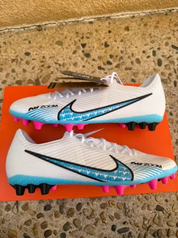 Crampon Nike Zoom Vapor 15 Academy AG – Neufs | Taille 45 | Modèle Dynamique