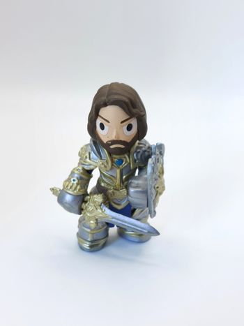 Figurine funko mystery Minis Warcraft Lothar en armure 7,3 cm 2016 legendary blizzard collection
