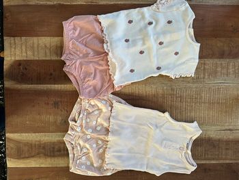 Débardeurs et shorts bébé fille 12 mois 