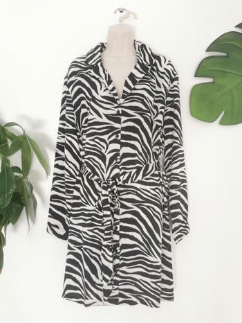 Robe chemise à imprimé zébré New Look Taille 46
