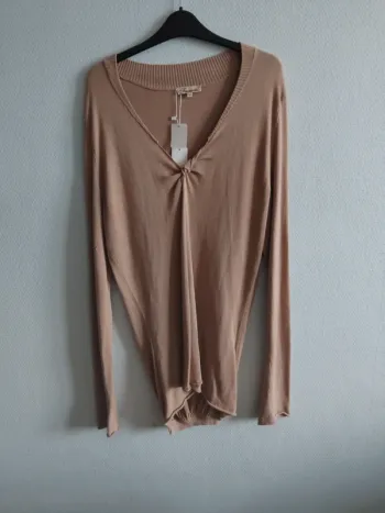 Sweat long taille XL