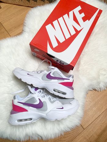 Sneakers Nike Air en Pointure 40 | prix boutique 121€