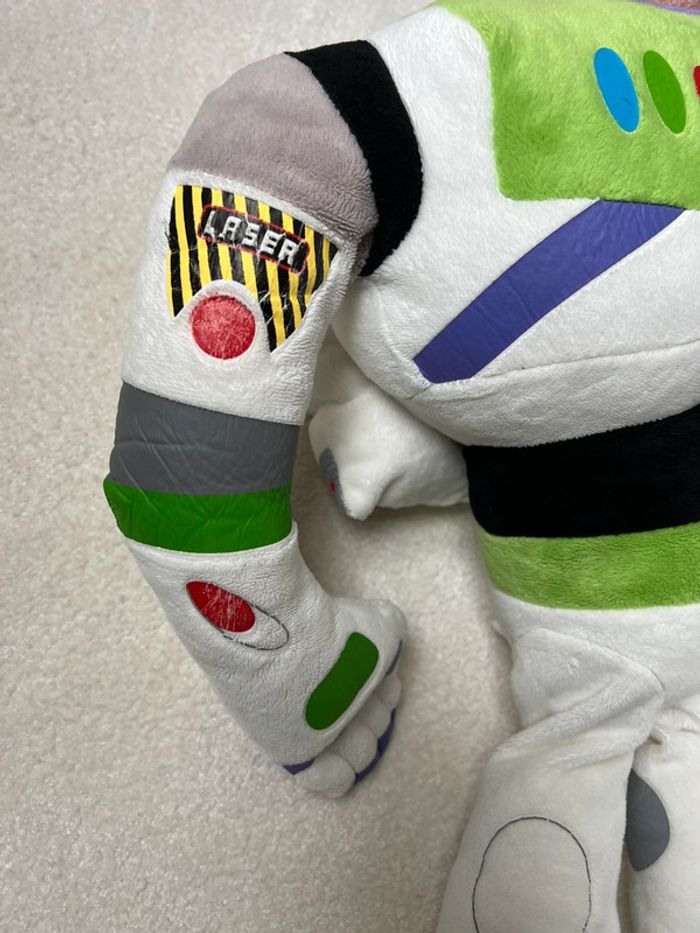 Peluche 70cm Buzz l’éclair 🚀 - photo numéro 3