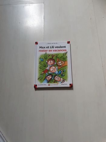 Max et lili veulent rester en vacances n°118 Neuf