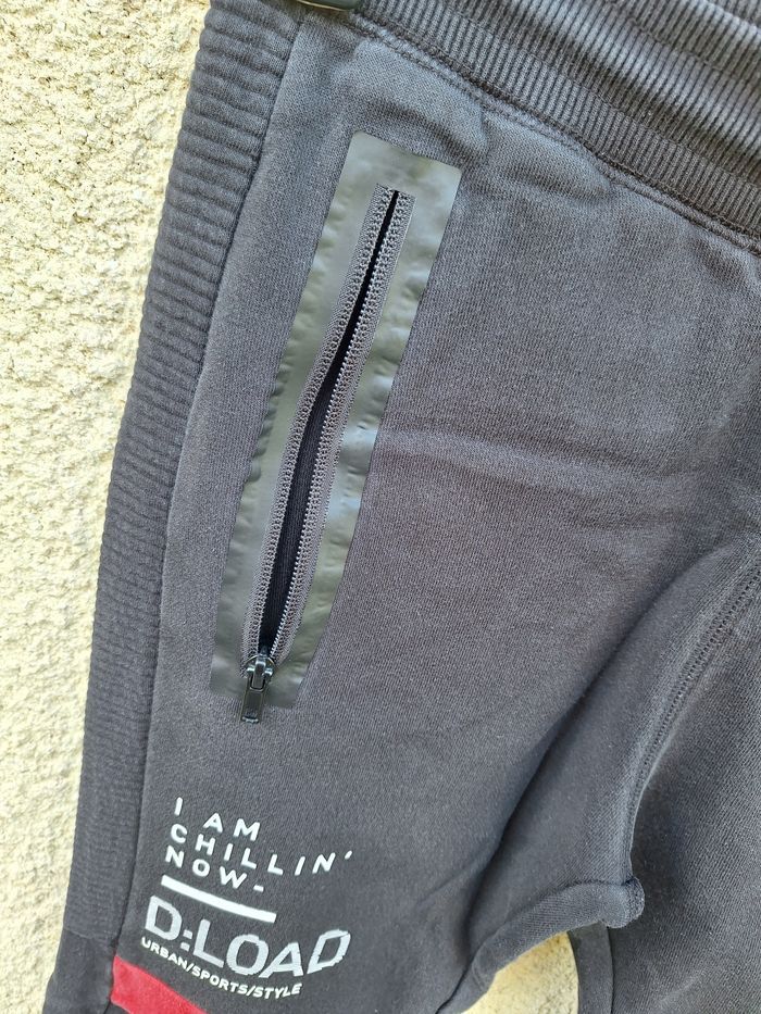 👖 Pantalon de survêtement  /Jogging Download 14 ans - photo numéro 2