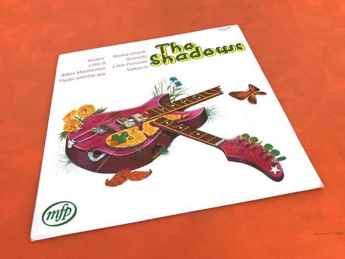 Vinyle 33 tours The  Shadows Walkin' (1972) MFP Music For Pleasure 2M046-05589 - photo numéro 5