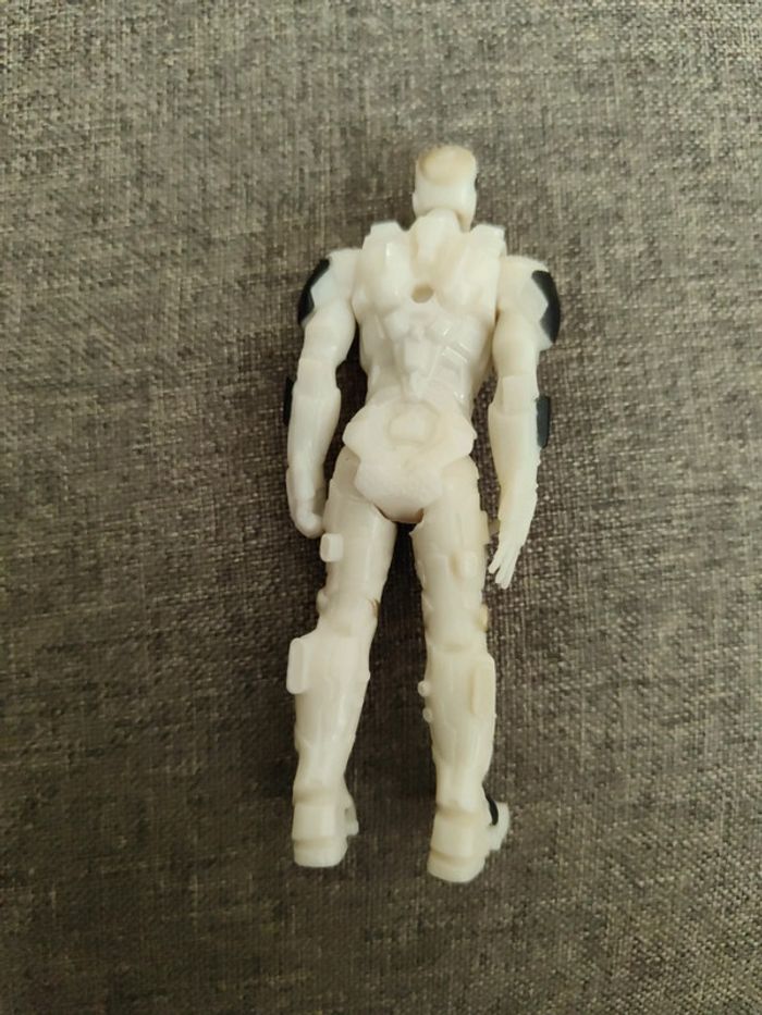Figurine #3 - photo numéro 3