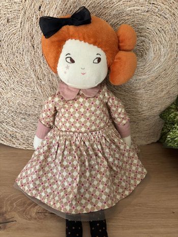 Doudou poupée tissu les parisiennes constance moulin roty 