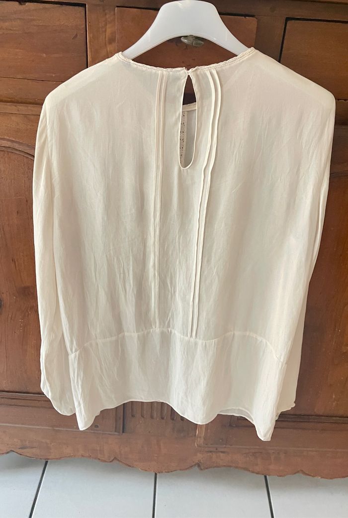 Blouse crème - photo numéro 2