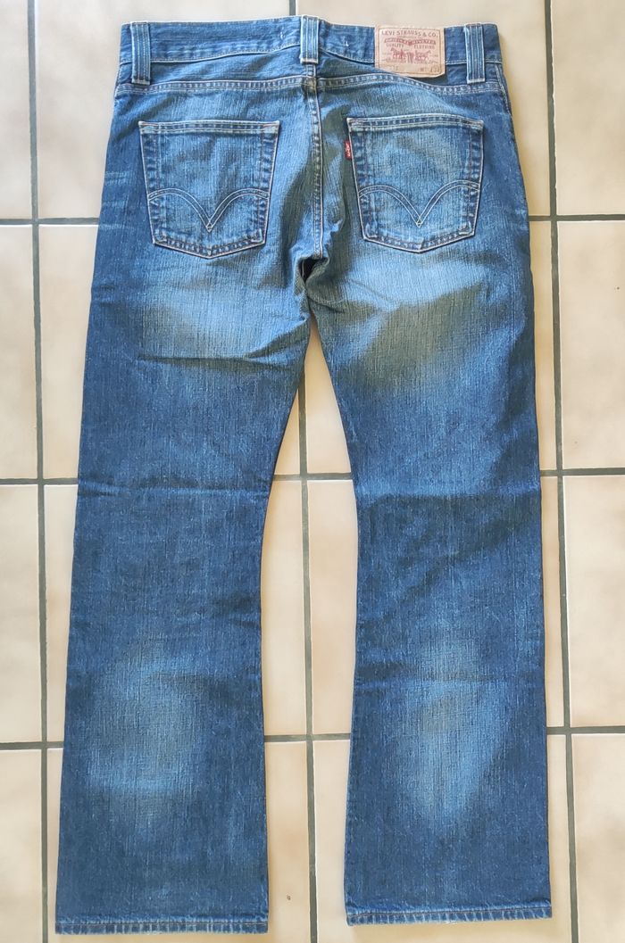 jean levi's 512 homme taille W31 L32 - photo numéro 3