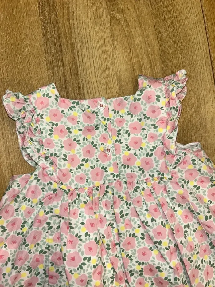 Robe fleurie 12 mois - photo numéro 2