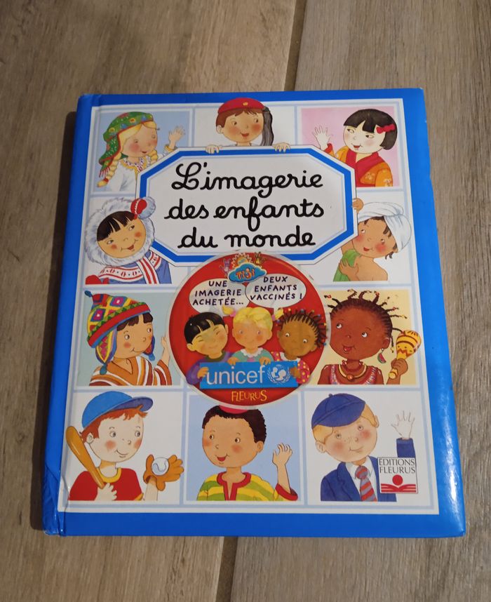 livre "l'imagerie des enfants du monde"