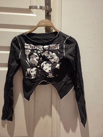 Haut monster high manche longue noir