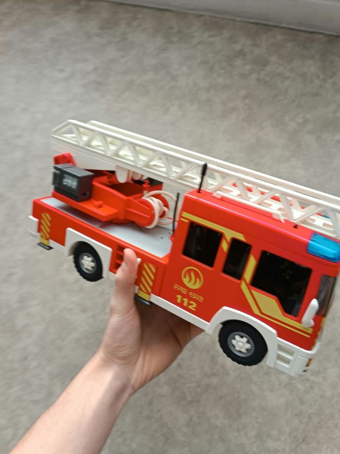 🔥 Playmobil City Action – Caserne de pompiers avec alarme (5361) 🚒 - photo numéro 3