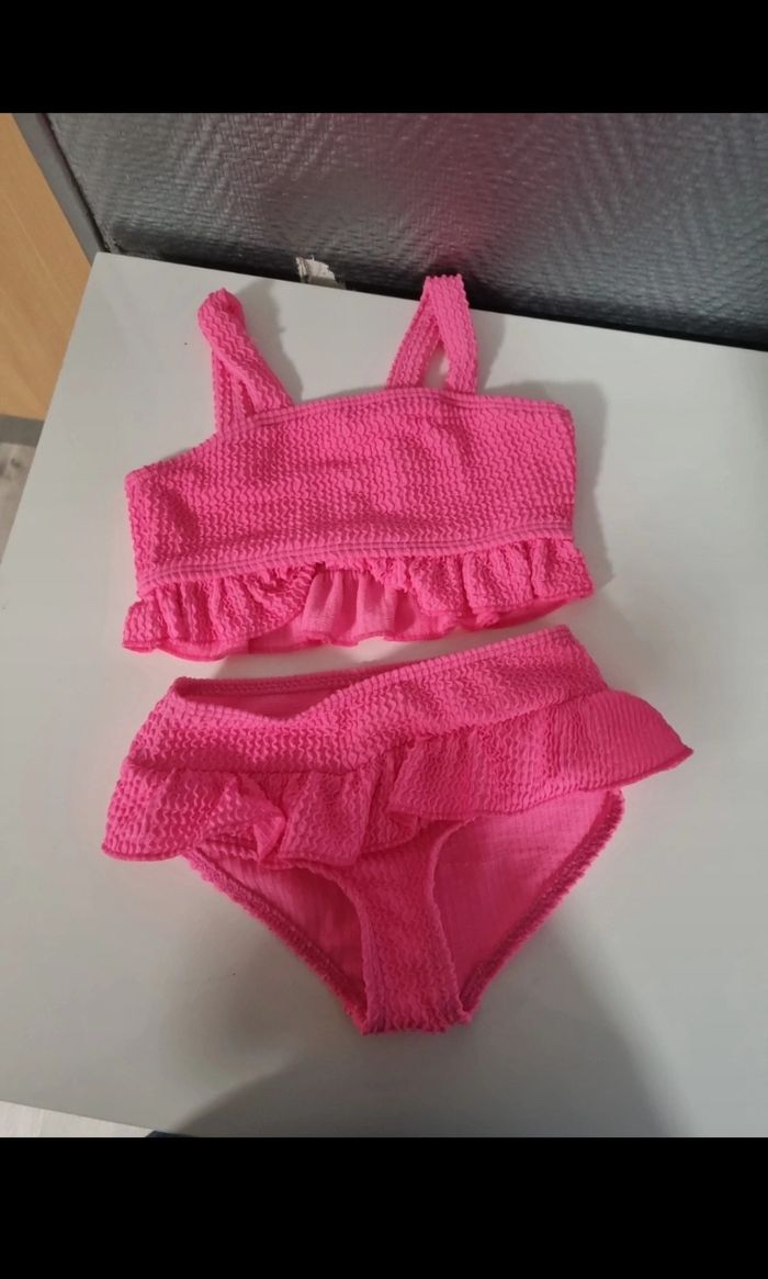 Lot vêtements fille 18 mois - photo numéro 4