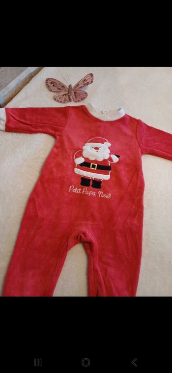 Pyjama bébé taille 3 mois