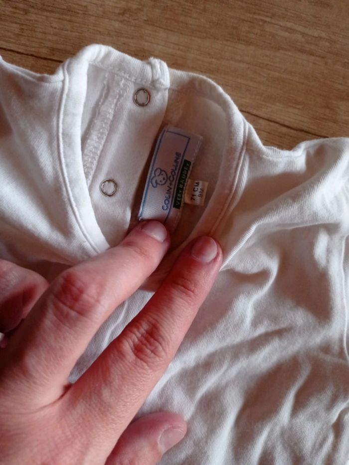 Tee-shirt blanc - photo numéro 3