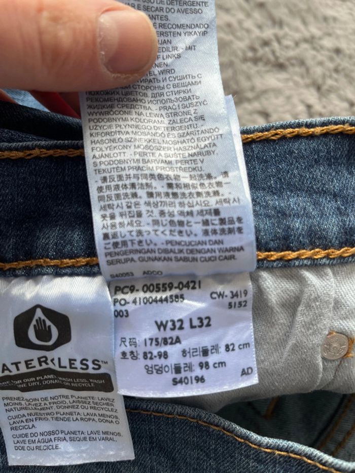 Jean Lévis 559 coupe droite W32 L32 - photo numéro 11