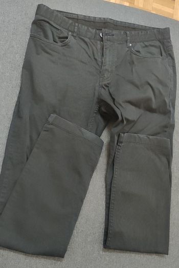 Pantalon gris foncé