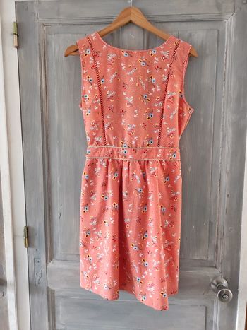 Robe (taille L)
