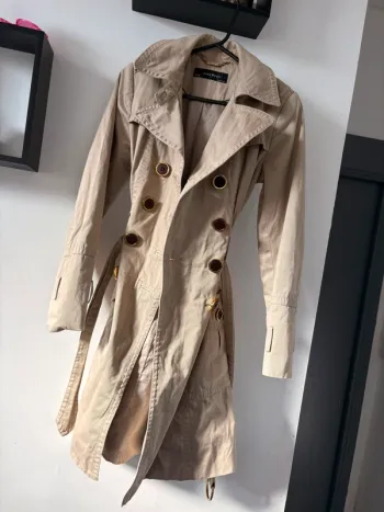 Trench Zara • S