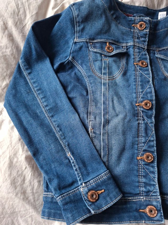 Veste en jean fille taille 8 ans - photo numéro 2