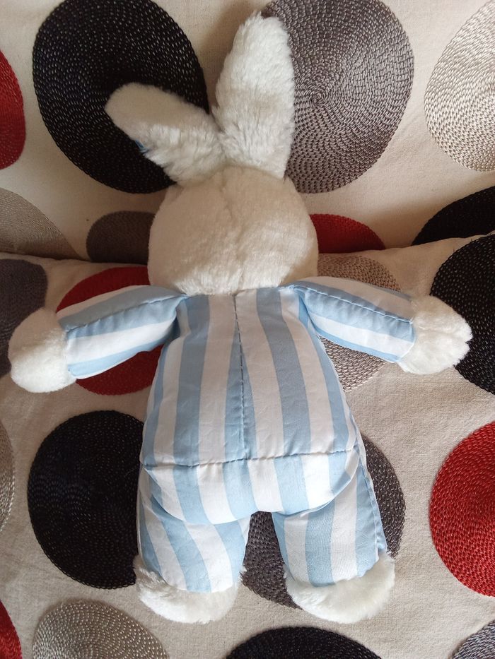 Doudou Pampers  peluche Lapin 25 cm +/-  blanc et bleu bicolore vintage Pampers ancien  vers 1991 rayures   très joli - photo numéro 6