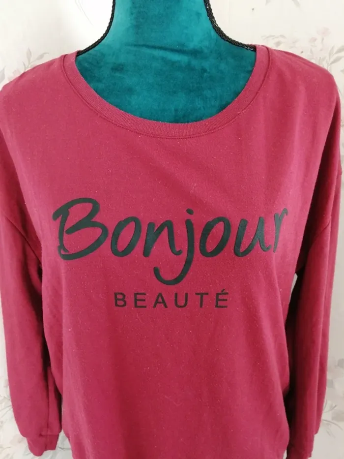 Pull fin bordeaux à message bonjour beauté / mim / (L) - photo numéro 4