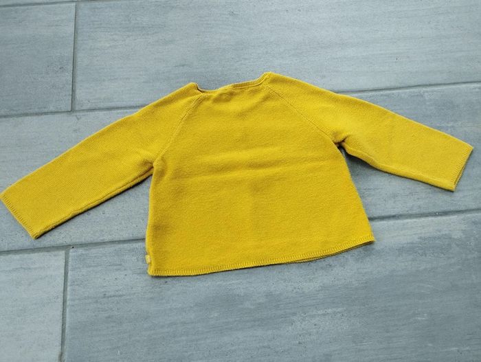 Lot n° 454 Gilet Obaïbi 18 mois - photo numéro 4