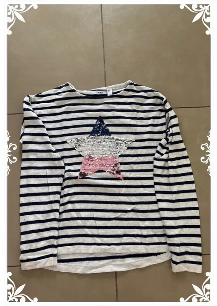 Pull a sequins réversible taille 12ans okaidi - photo numéro 4