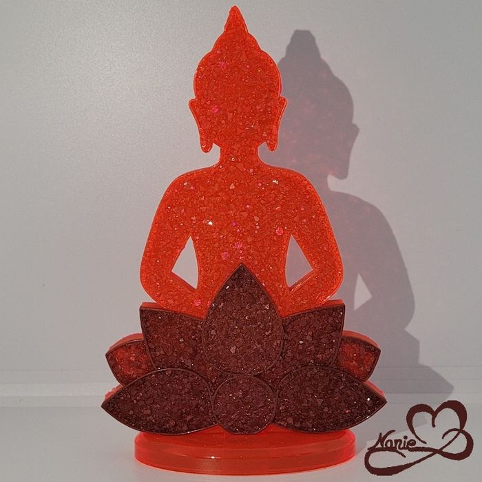 Bouddha en resine rouge pailleté