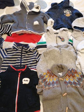 Lot vêtements garçon 9 mois 