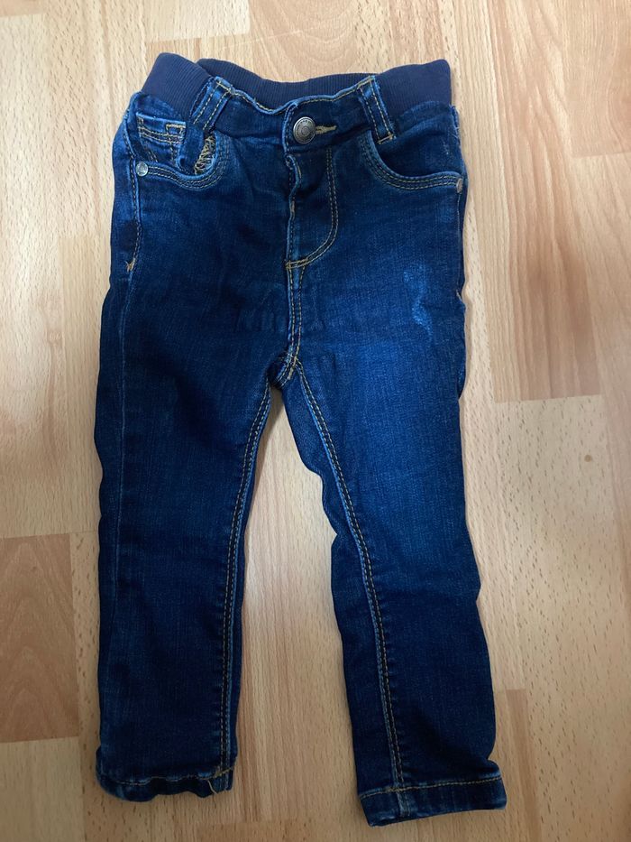 Jean skinny bébé