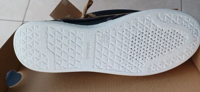 Paire de baskets sneakers geox jaysen noires pointure 37 - photo numéro 3