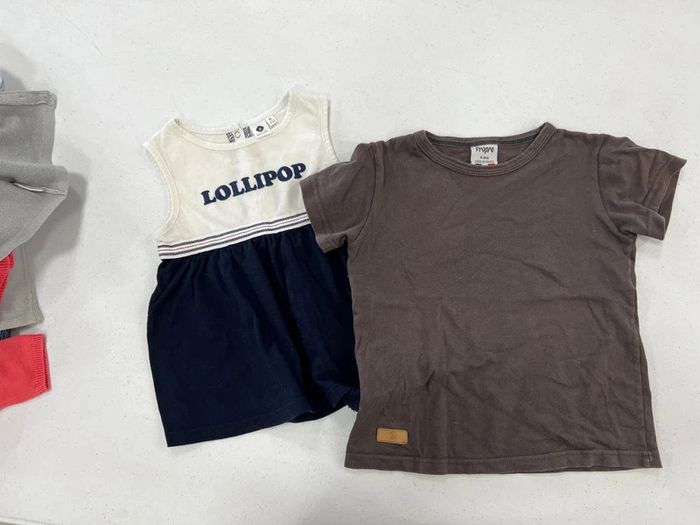 Lot de vêtements été fille 4 ans - photo numéro 6