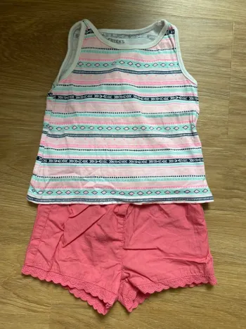 Short t-shirt